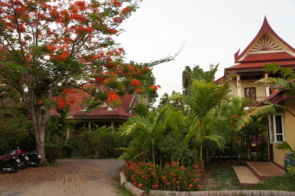 Palm Village Rawai Zewnętrze zdjęcie