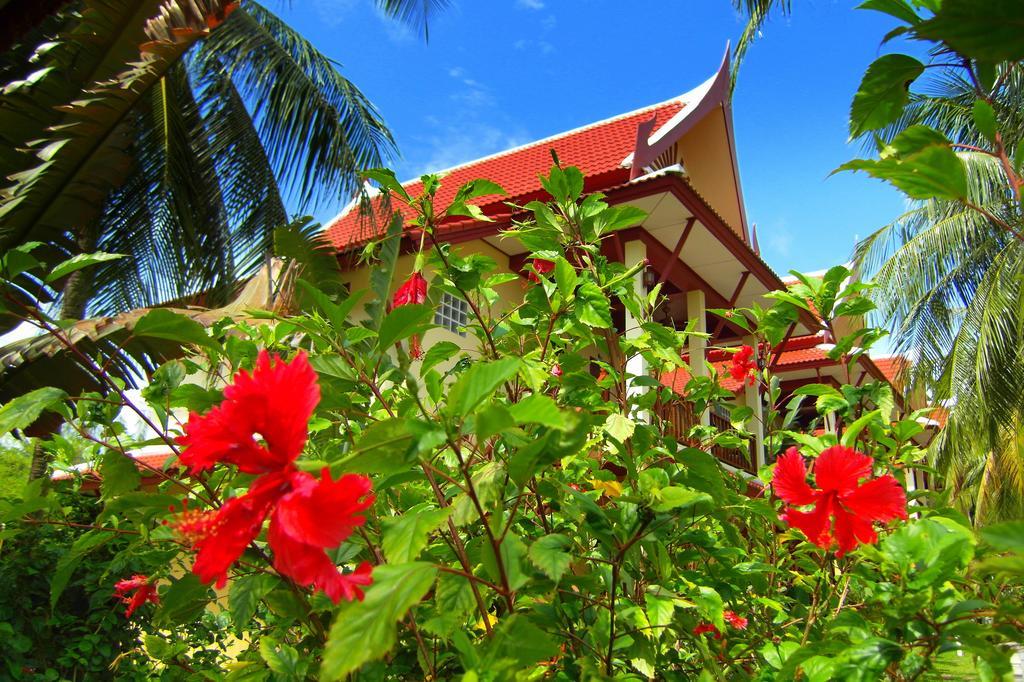 Palm Village Rawai Zewnętrze zdjęcie