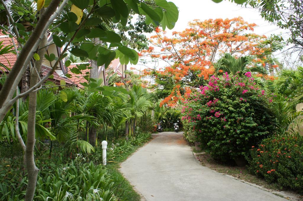 Palm Village Rawai Zewnętrze zdjęcie
